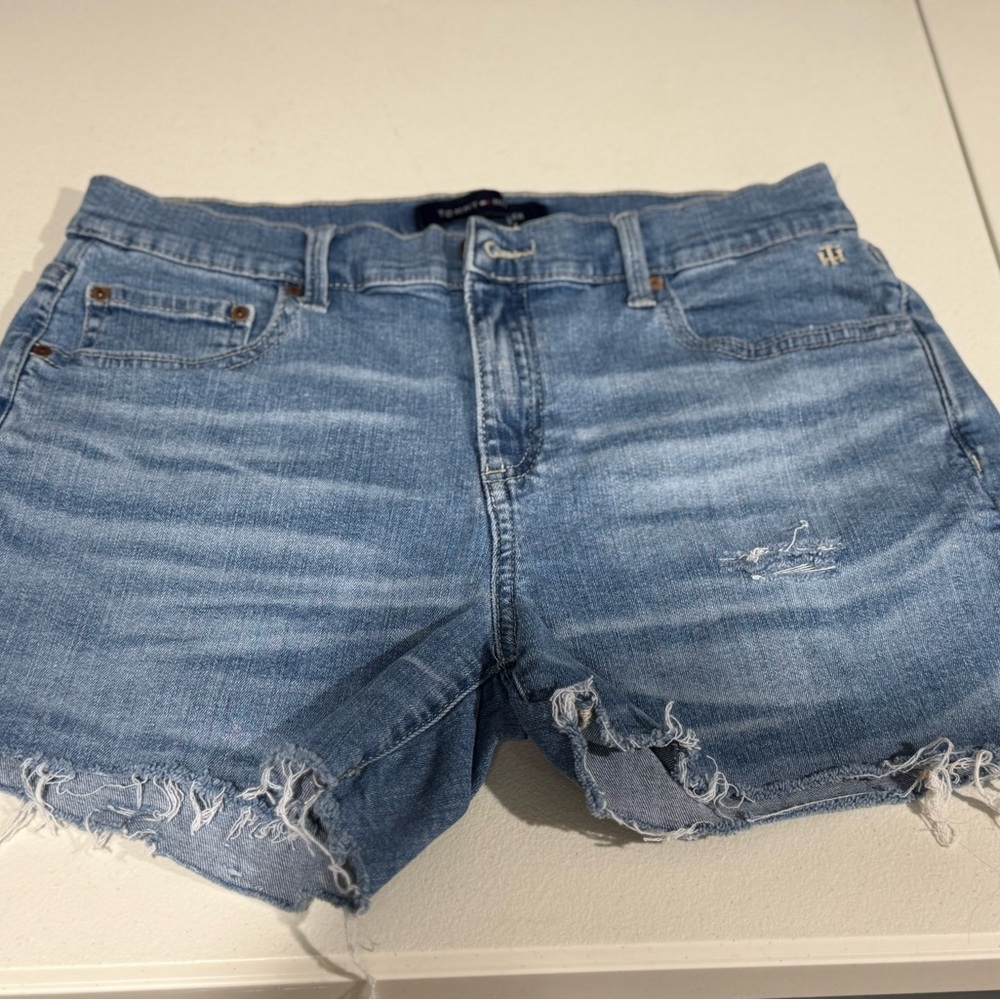 Tommy Hilfiger Blue Jean Shorts Distressed Frayed Hem (215)